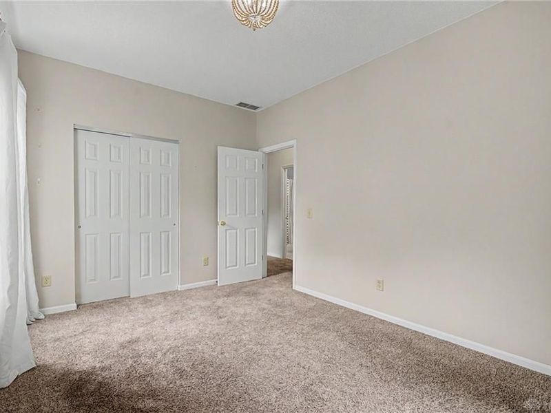 4911 Sir Gregory Way, Middletown, OH 45044 Photo 16