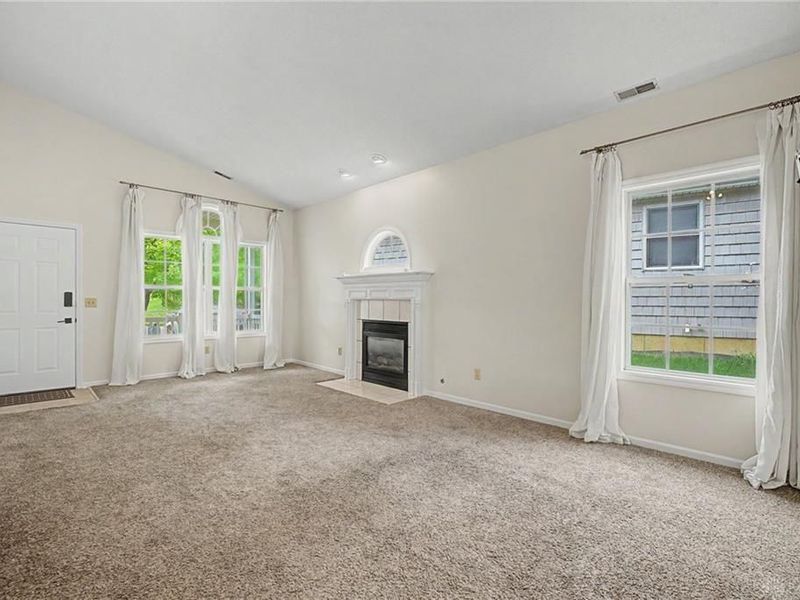 4911 Sir Gregory Way, Middletown, OH 45044 Photo 4