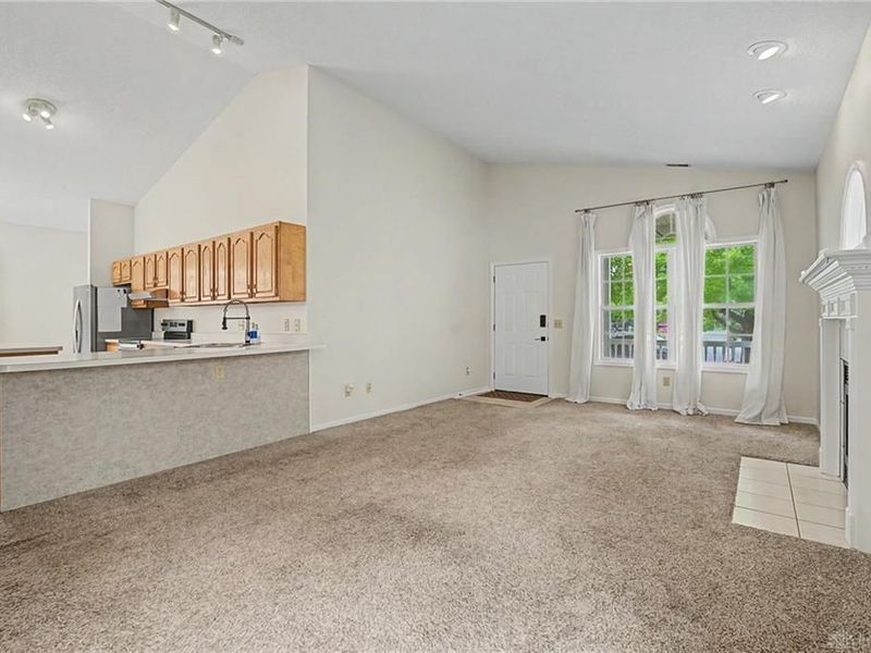 4911 Sir Gregory Way, Middletown, OH 45044 Photo 5