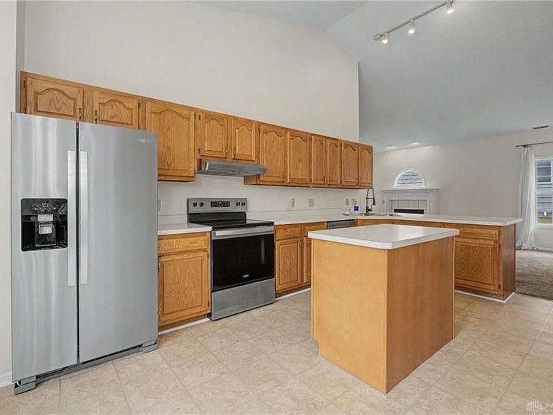 4911 Sir Gregory Way, Middletown, OH 45044 Photo 6