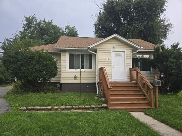 740 S Grace Street, Lombard, IL 60148