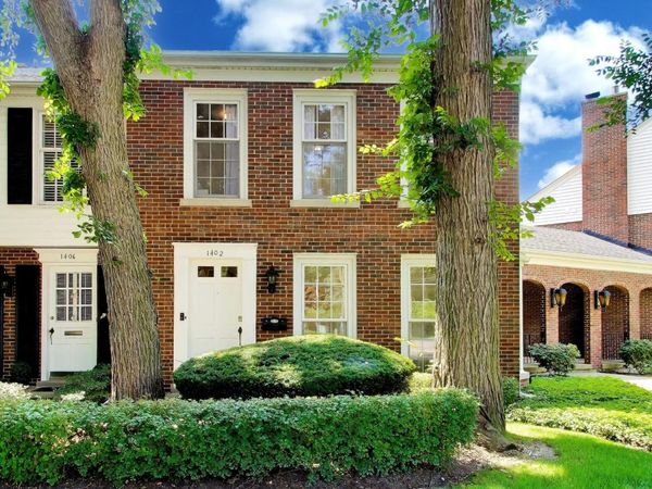 1402 Waukegan Road , Northbrook, IL 60062