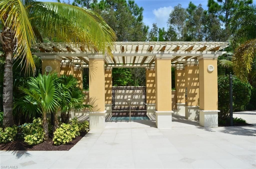 8560 Evernia Ct , Unit 201, Estero, FL 34135 Photo