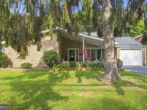 44 S BROOKSIDE ROAD , SPRINGFIELD, PA 19064
