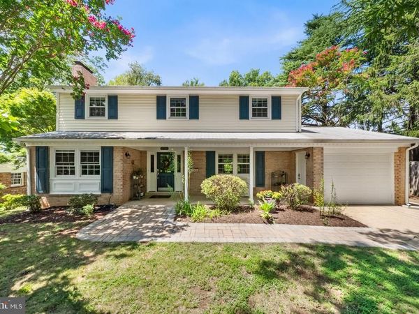 2726 WELCOME DRIVE, FALLS CHURCH, VA 22046