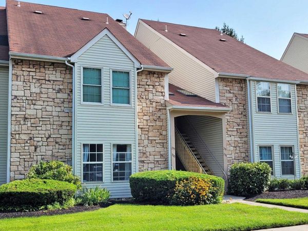 300 TAVISTOCK, CHERRY HILL, NJ 08034