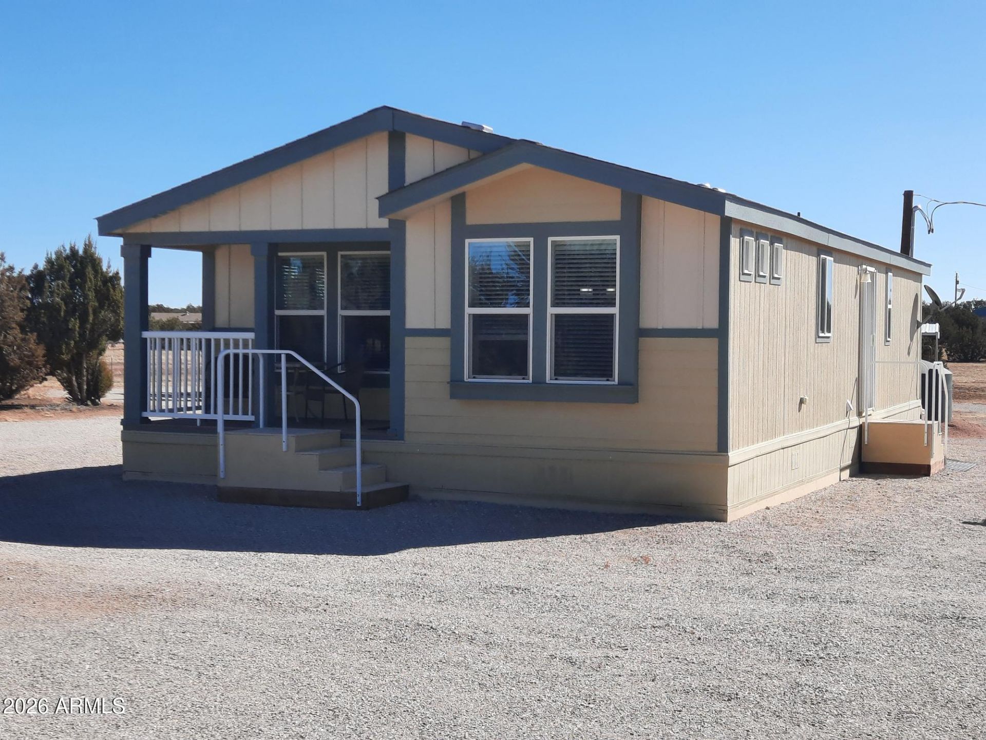 53845 N CEDAR Drive, Seligman, AZ 86337