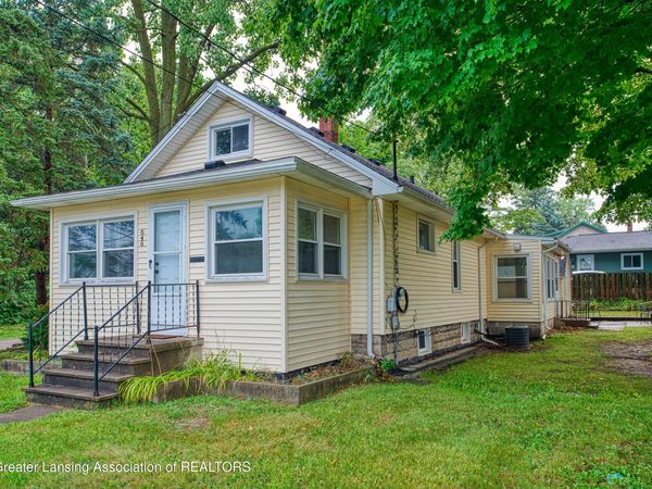 646 N Hagadorn Road, East Lansing, MI 48823