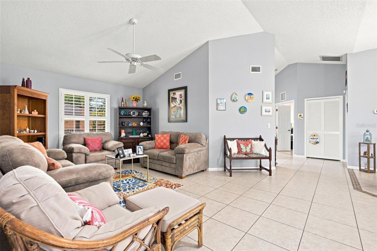 881 Foster Avenue , Sebastian, FL 32958 Photo