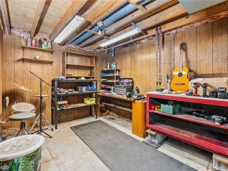 275 1st Street, Wadsworth, OH 44281 Photo 12
