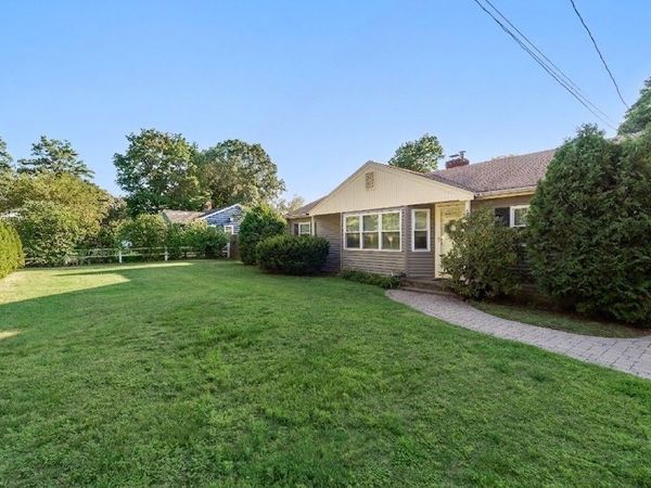 314 Highland St, Hamilton, MA 01982