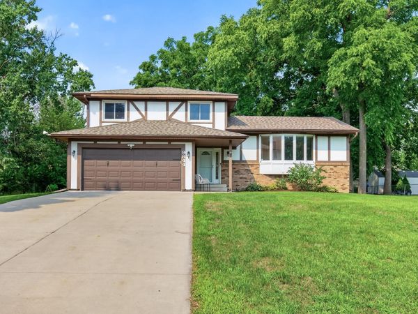 9844 NW Butternut Street NW, Coon Rapids, MN 55448