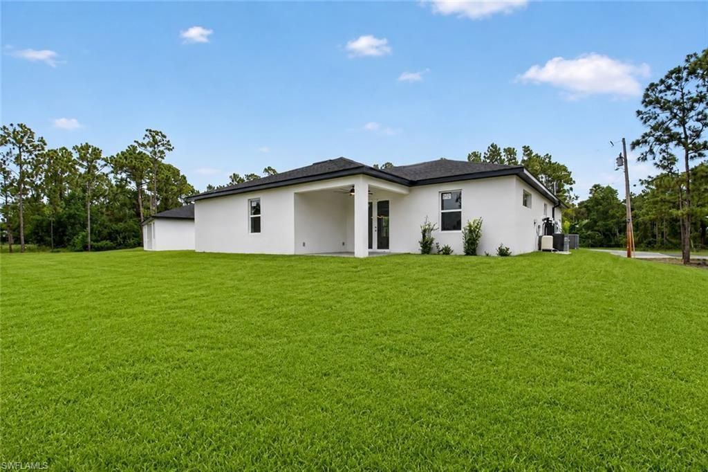 720 Bennington Dr , Lehigh Acres, FL 33974 Photo
