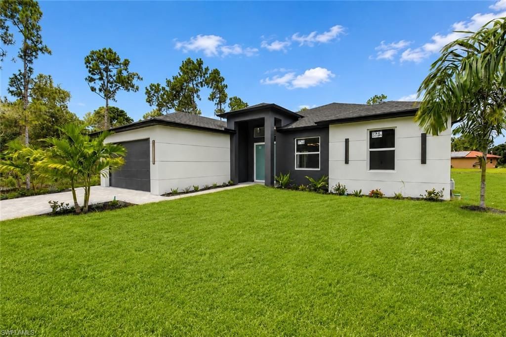 720 Bennington Dr , Lehigh Acres, FL 33974 Photo