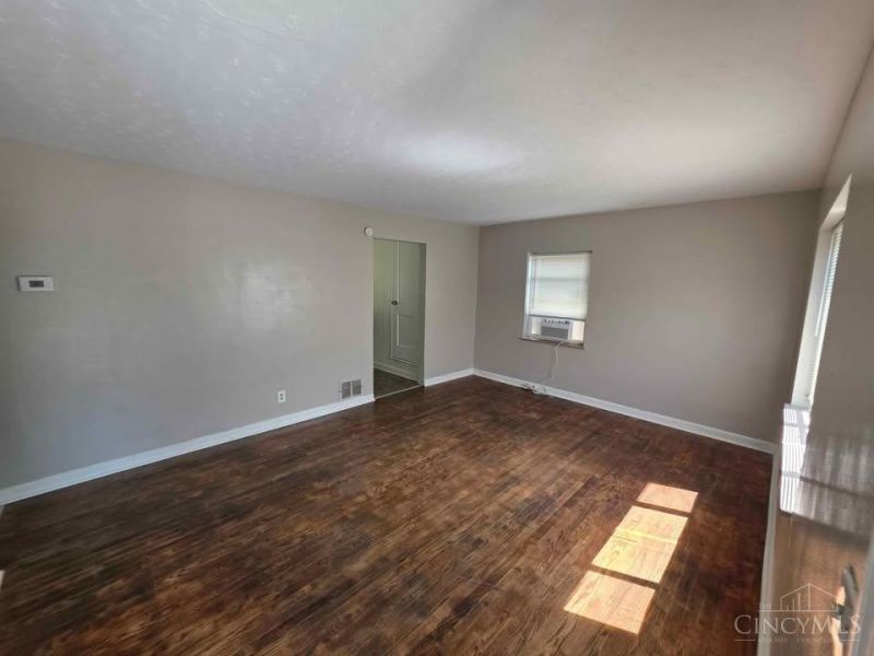 968 Delhi Avenue, Cincinnati, OH 45204 Photo 2