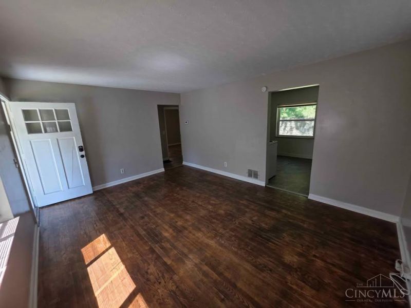 968 Delhi Avenue, Cincinnati, OH 45204 Photo 3