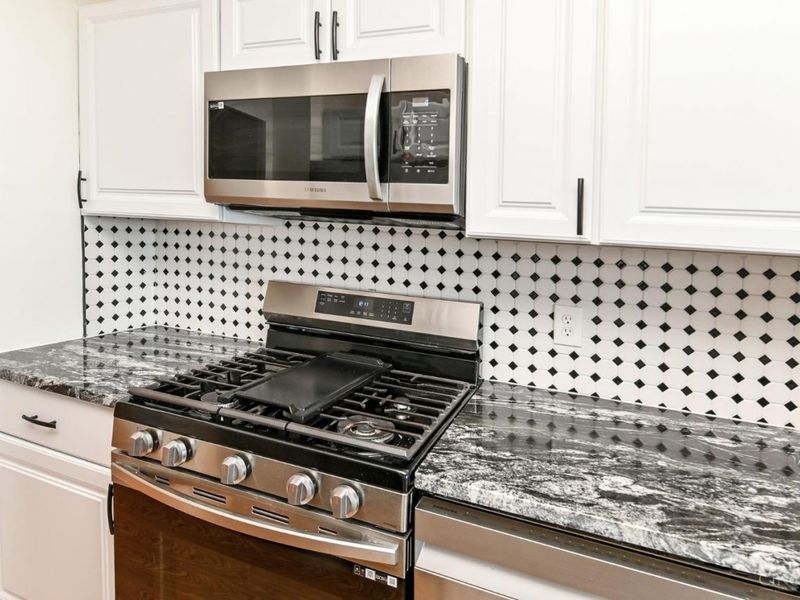 2324 Madison Road, Unit 1701, Cincinnati, OH 45208 Photo 14
