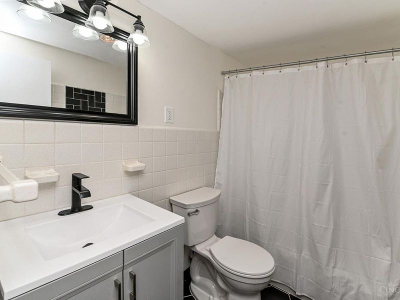 2324 Madison Road, Unit 1701, Cincinnati, OH 45208 Photo 22
