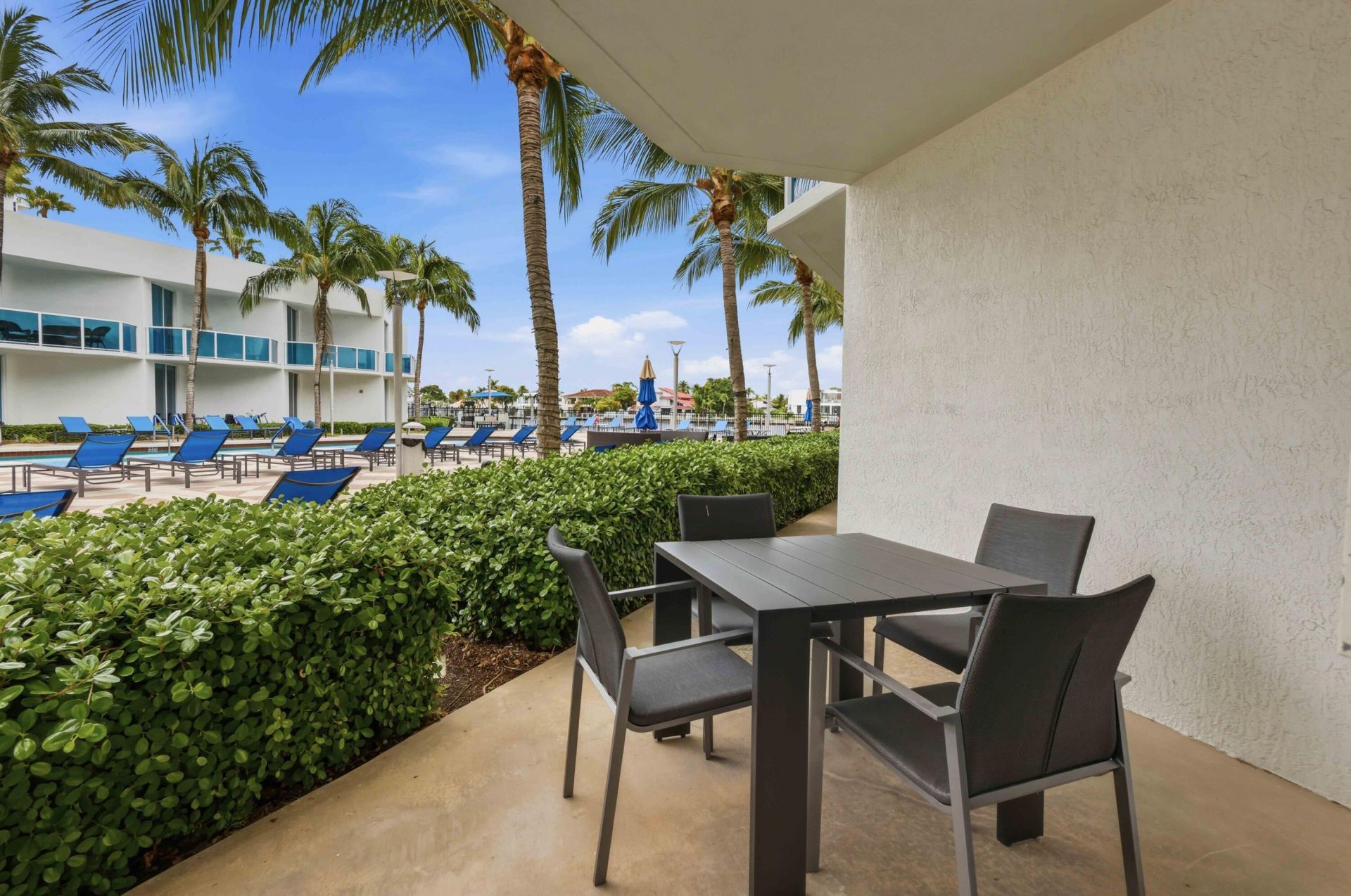 1945 S Ocean Drive, Unit 2408, Hallandale Beach, FL 33009 Photo
