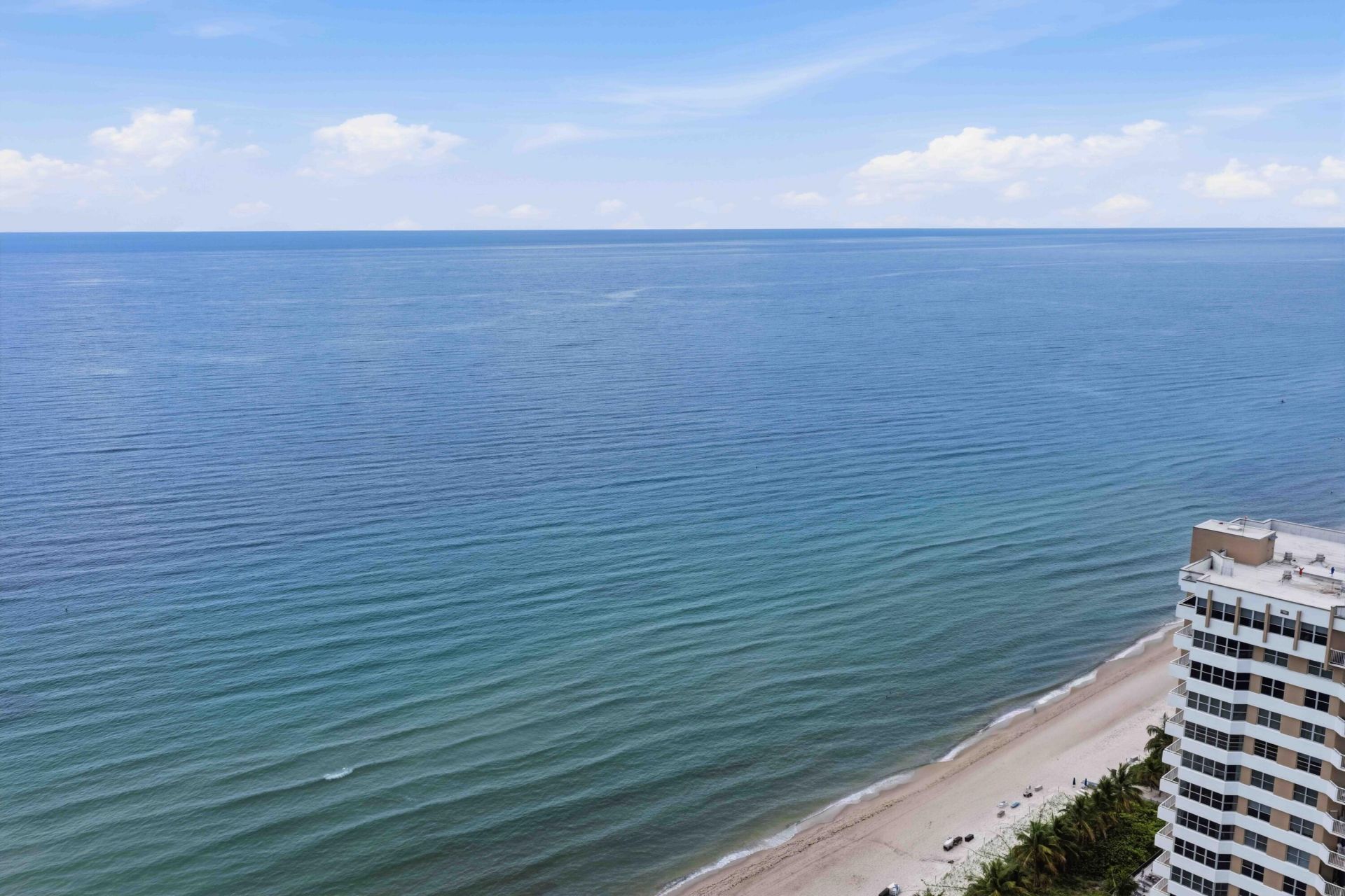 1945 S Ocean Drive, Unit 2408, Hallandale Beach, FL 33009 Photo