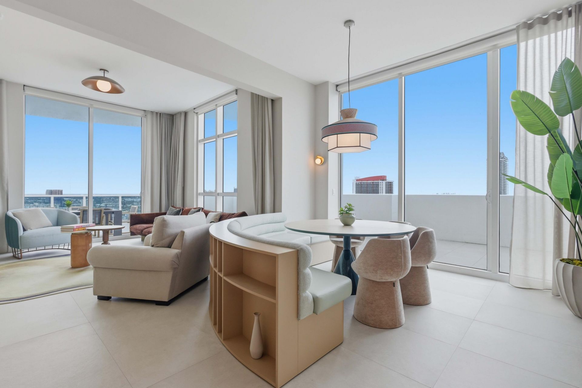 1945 S Ocean Drive, Unit 2408, Hallandale Beach, FL 33009 Photo