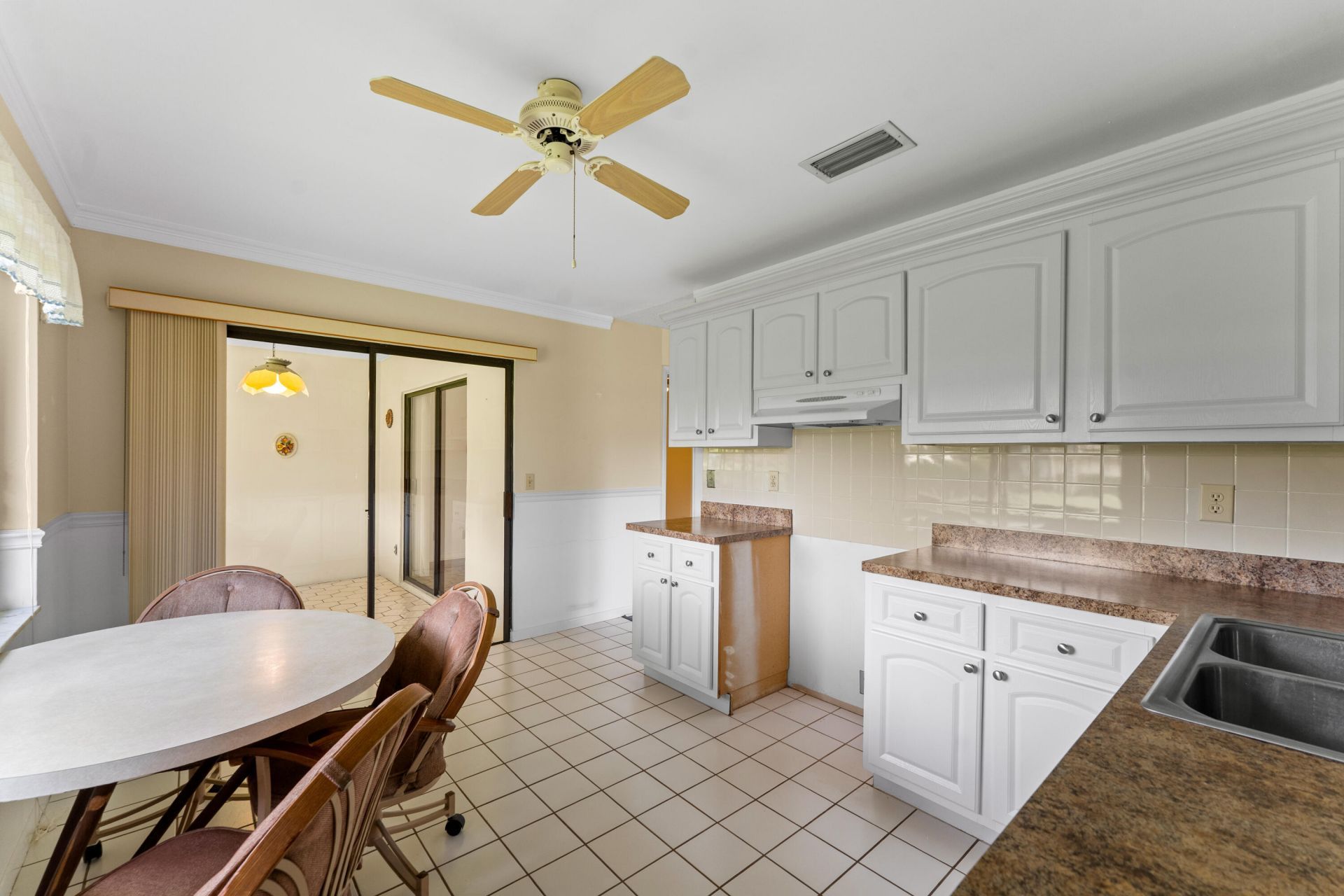 1634 Palmland Drive, Boynton Beach, FL 33436 Photo