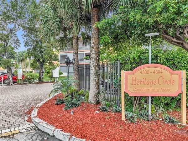 4324 NW 9TH Avenue, Unit 6-2D, Deerfield Beach, FL 33064