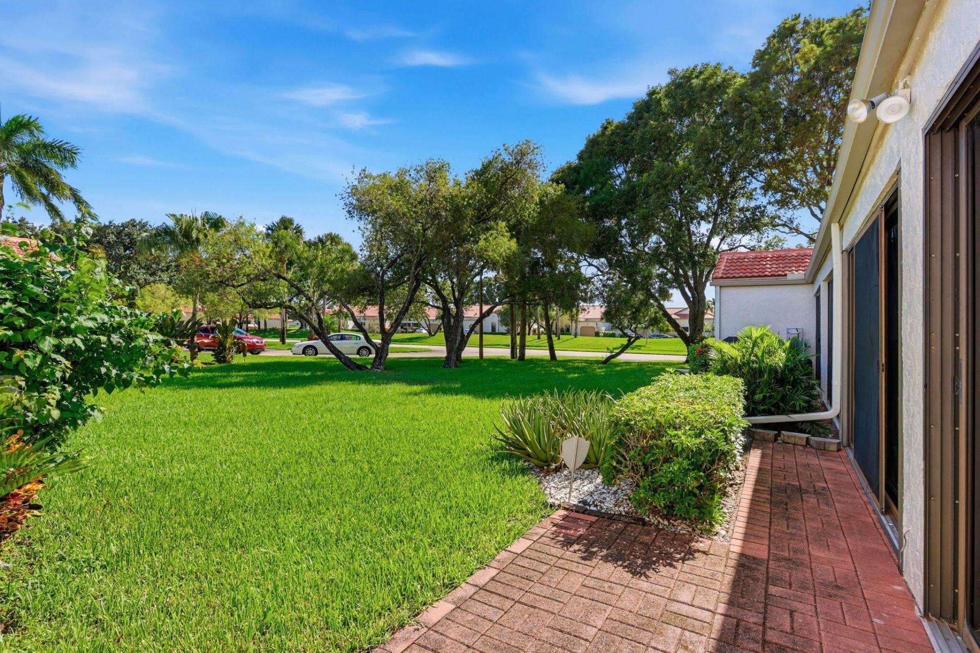 5887 Parkwalk Circle W, Boynton Beach, FL 33472 Photo