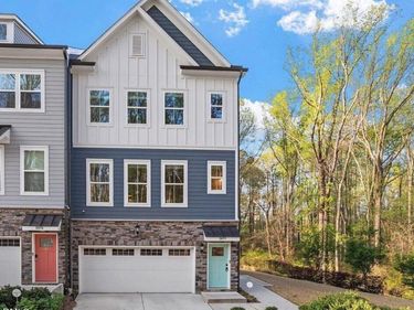 2077 Eva Pearl Drive, Apex, NC 27502