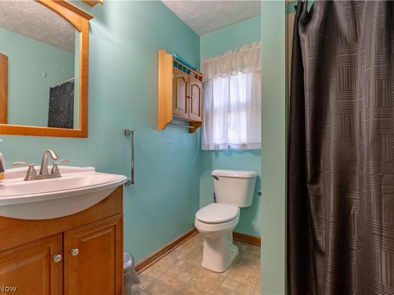 551 Harmon Street SW, North Canton, OH 44720 Photo 13