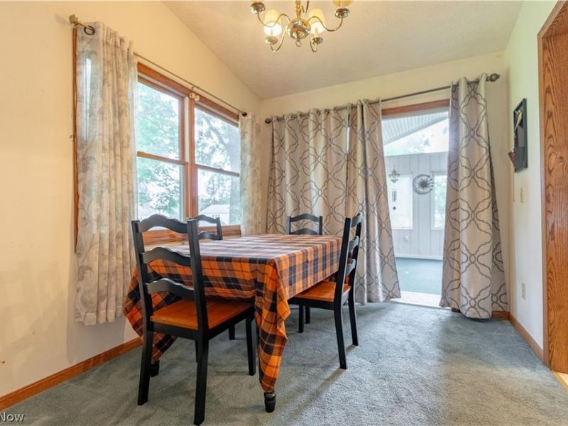 551 Harmon Street SW, North Canton, OH 44720 Photo 8