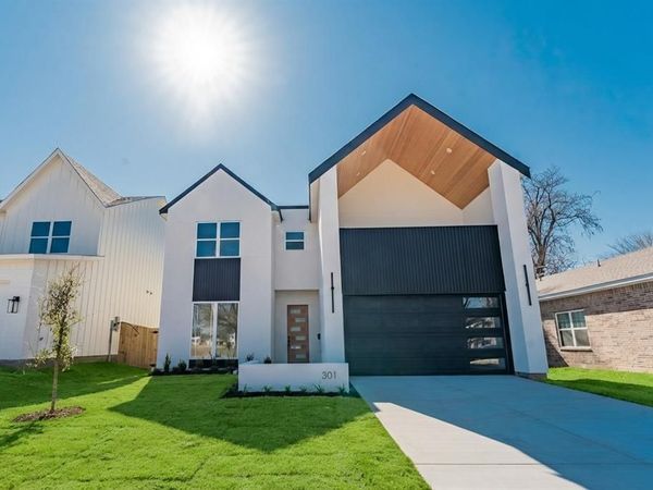 3018 Rochester Street , Dallas, TX 75215