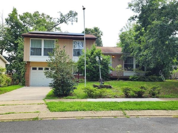 645 PARKLAND PLACE , GLEN BURNIE, MD 21061