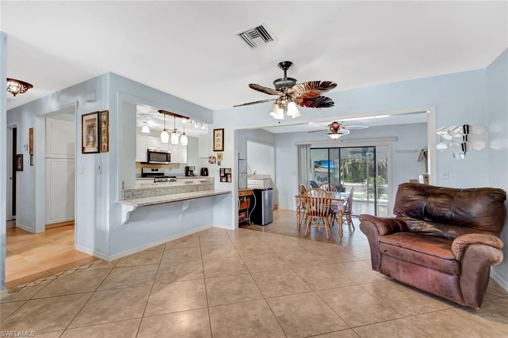 360 16th Ave Nw, Naples, FL 34120 Photo