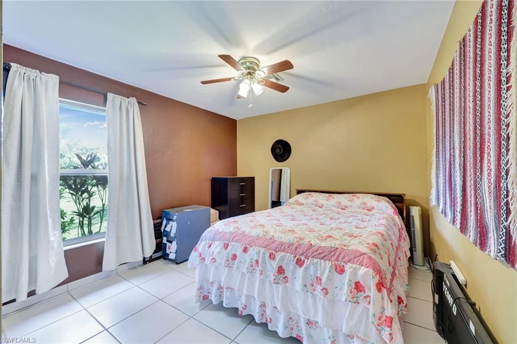 360 16th Ave Nw, Naples, FL 34120 Photo