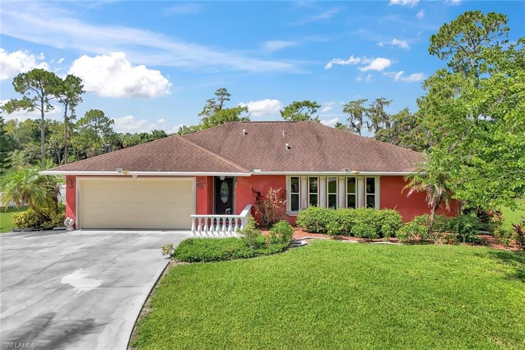360 16th Ave Nw, Naples, FL 34120 Photo