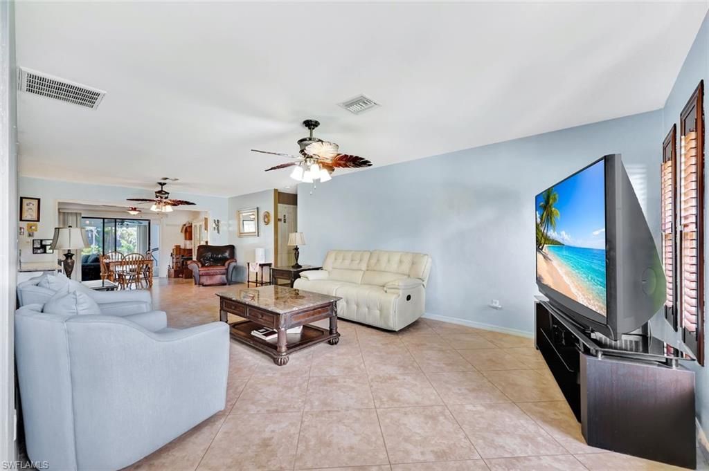360 16th Ave Nw, Naples, FL 34120 Photo