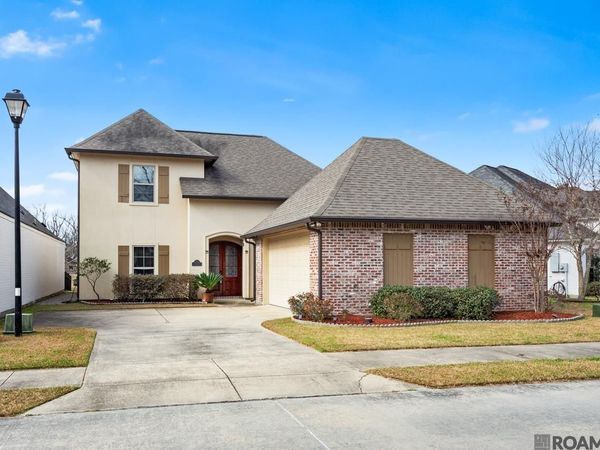 8272 Valencia Ct, Baton Rouge, LA 70820