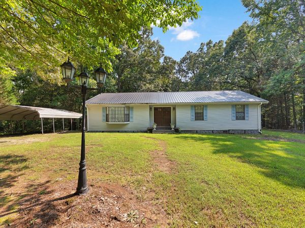 875 New Friendship Rd , Buena Vista, TN 38318