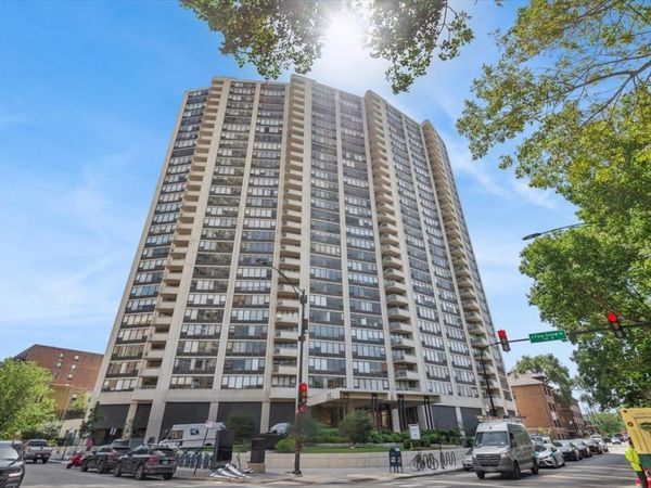 3930 N PINE GROVE Avenue , Unit 2304, Chicago, IL 60613