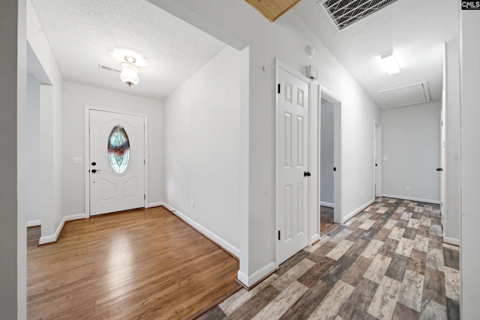 215 Summerland Avenue Photo 23