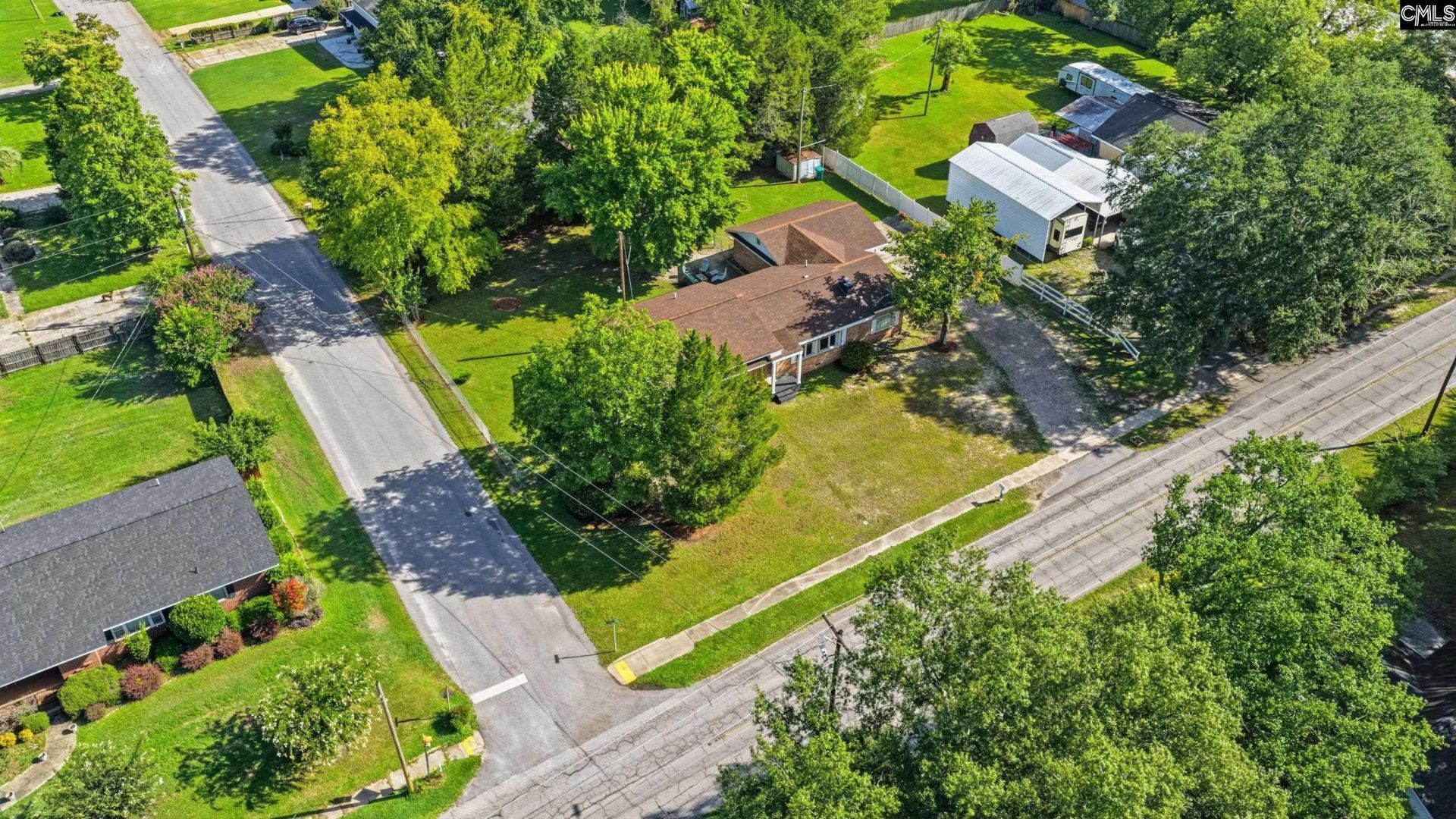 215 Summerland Avenue Photo 46