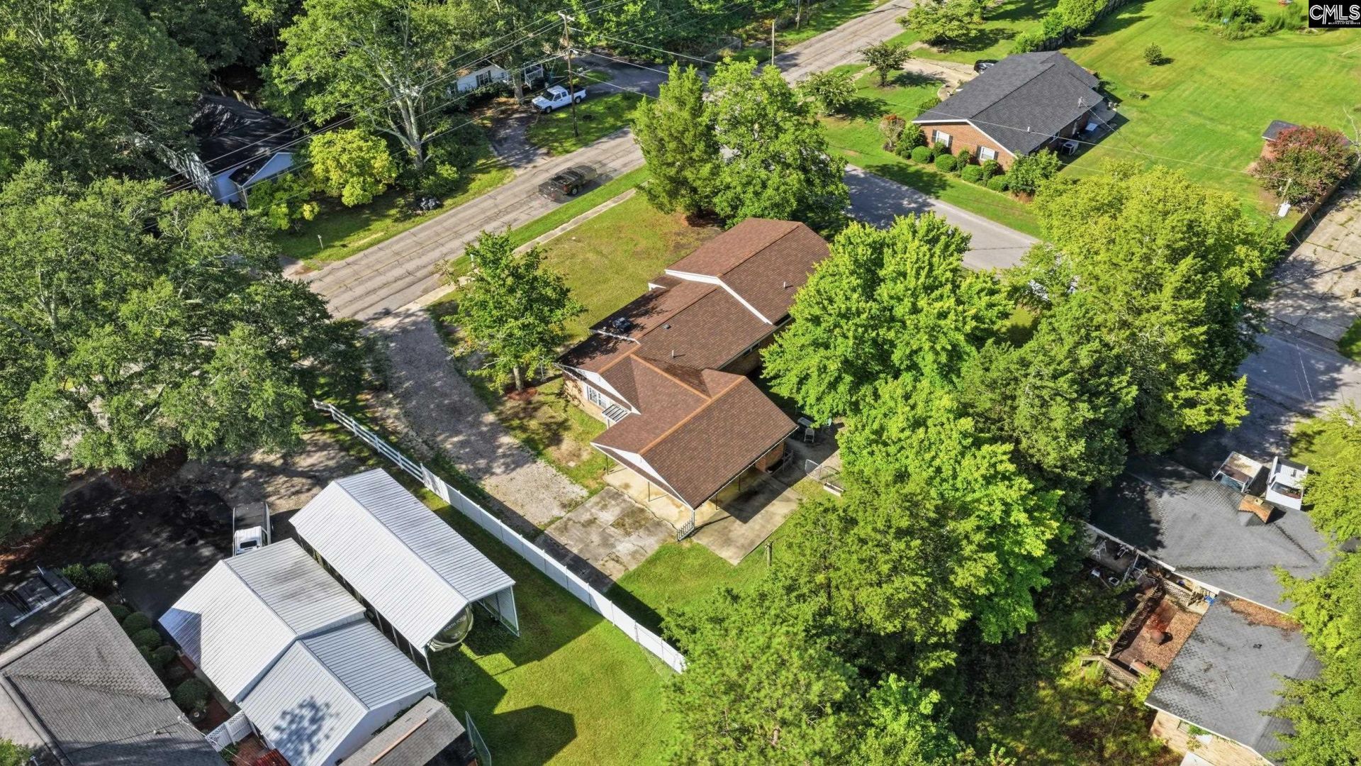 215 Summerland Avenue Photo 49