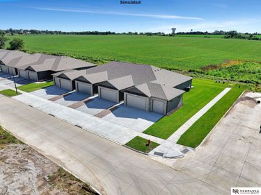 9022 S 47th Street, Lincoln, NE 68516
