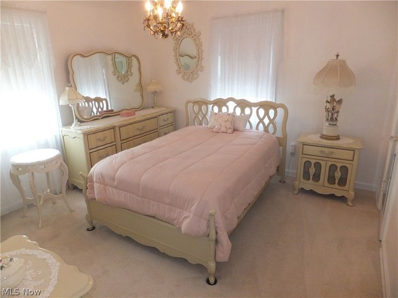 6905 Plainfield Avenue, Cleveland, OH 44144 Photo 9