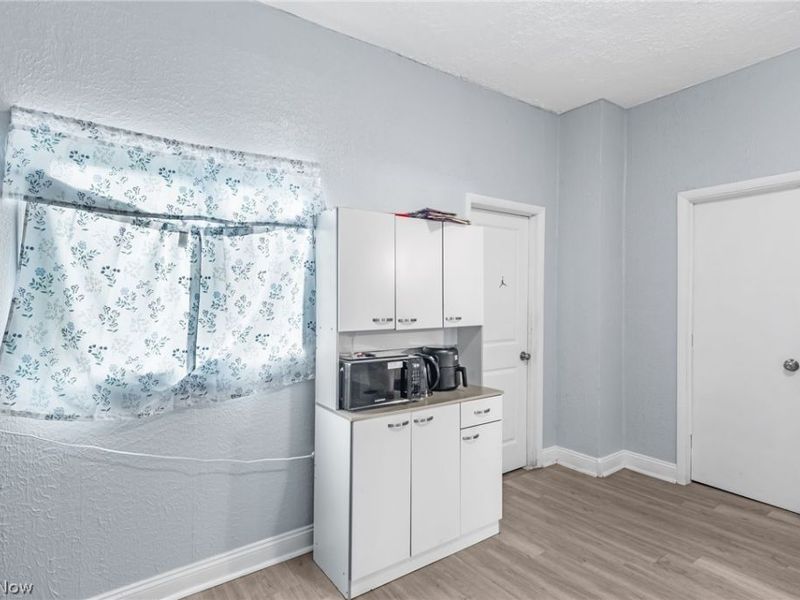 3318 W 30th Street, Cleveland, OH 44109 Photo 15