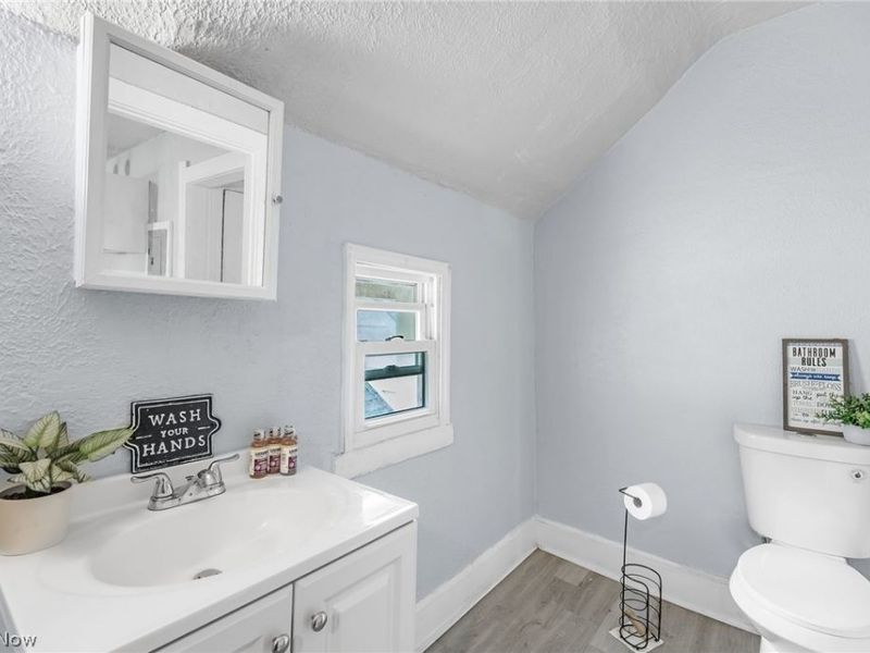3318 W 30th Street, Cleveland, OH 44109 Photo 25