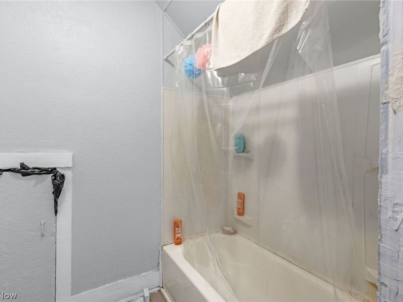 3318 W 30th Street, Cleveland, OH 44109 Photo 26