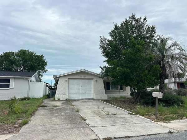 7519 Kensico Drive , Port Richey, FL 34668