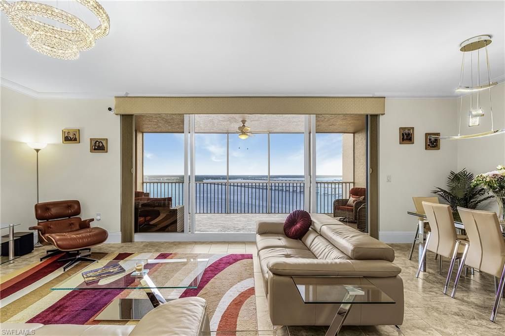 2104 W First St , Unit 1802, Fort Myers, FL 33901 Photo